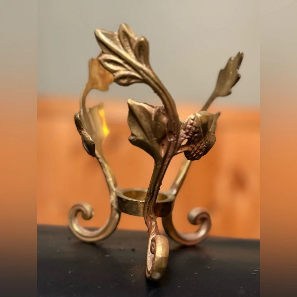 Brass acorn and leaves candle holder